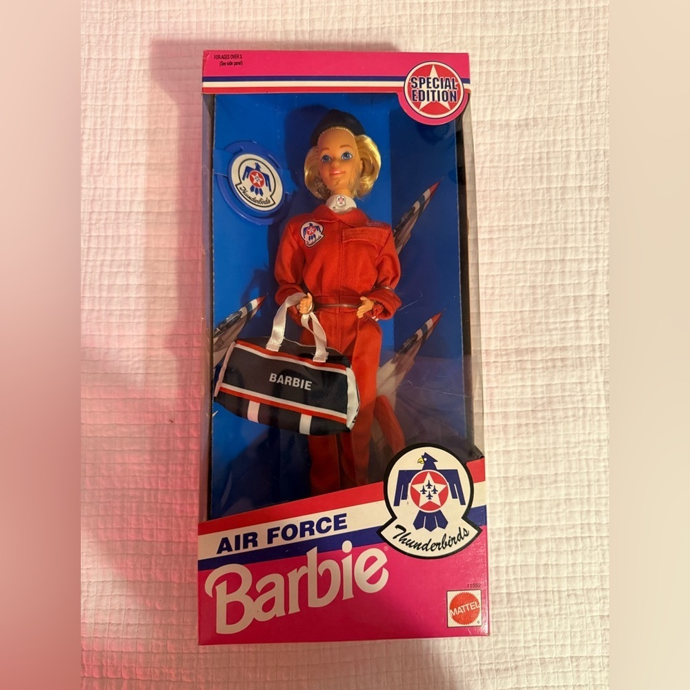 Barbie 1993 Air Force NRFB Special Edition Thunderbirds Vintage Collectible
